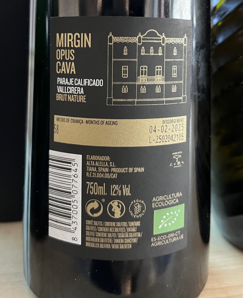 Baksida av Alta Alella Mirgin Opus Cava Brut Nature