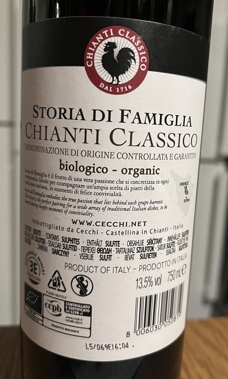 Baksida av Cecchi Chianti Classico