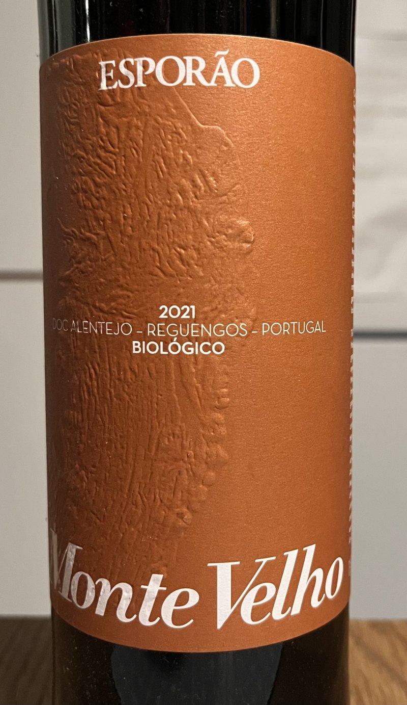 Framsida av Monte Velho Organic Red