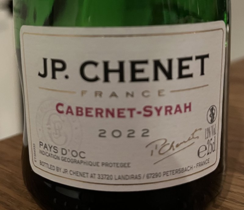 Framsida av JP. Chenet