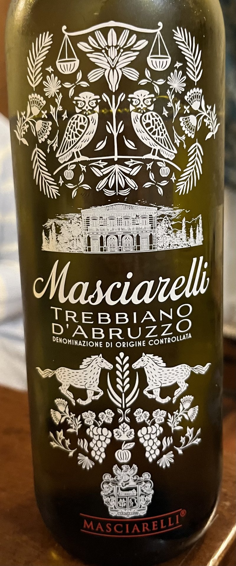 Framsida av Masciarelli Trebbiano D´Abruzzo
