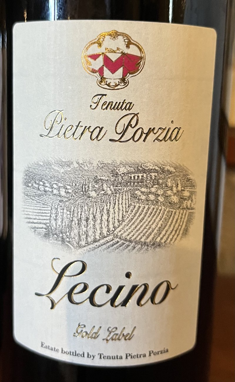 Framsida av Tenuta Pietra Porzia Lecino