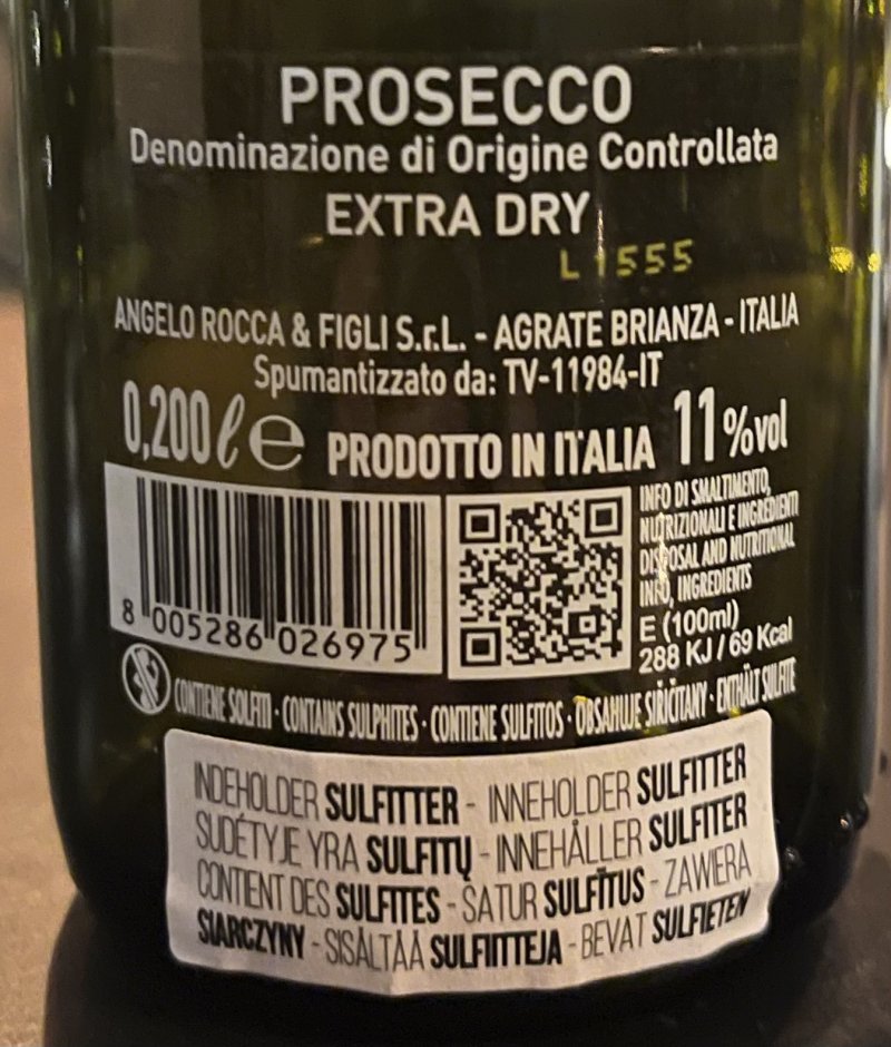 Baksida av 8 Secco Extra Dry