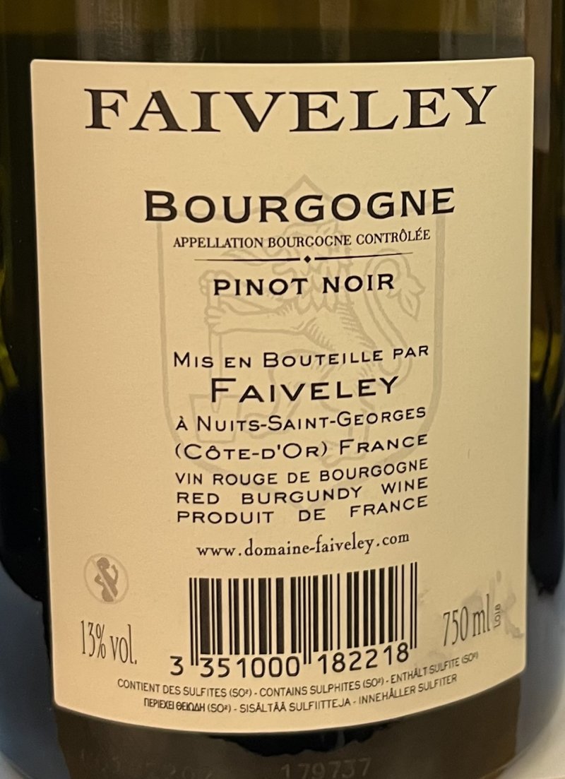 Baksida av Joseph Faiveley Pinot Noir