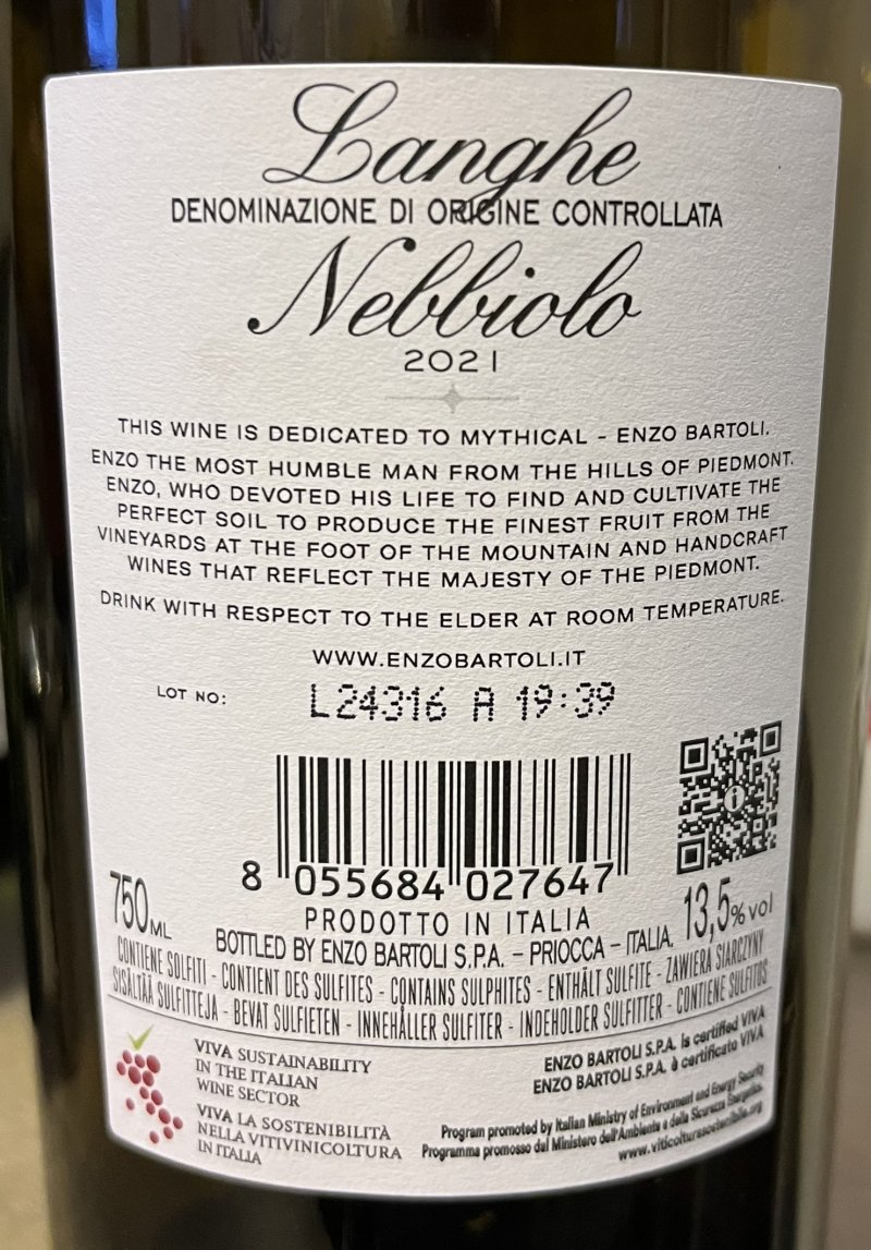 Baksida av Enzo Bartoli Langhe Nebbiolo